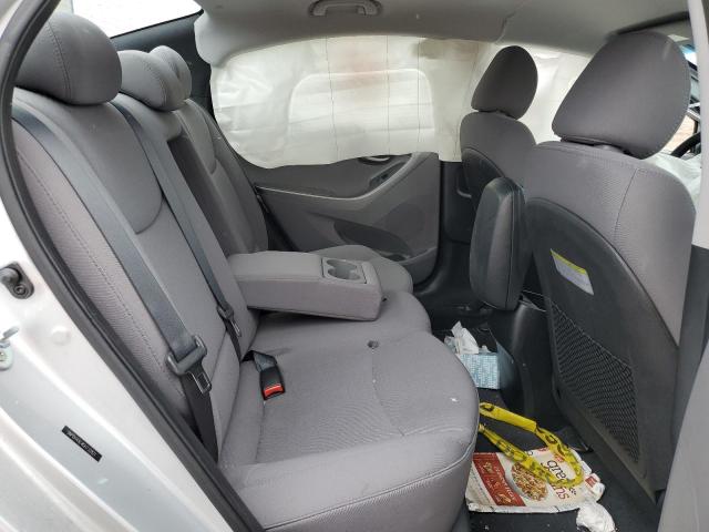 Photo 9 VIN: 5NPDH4AE4GH732821 - HYUNDAI ELANTRA SE 