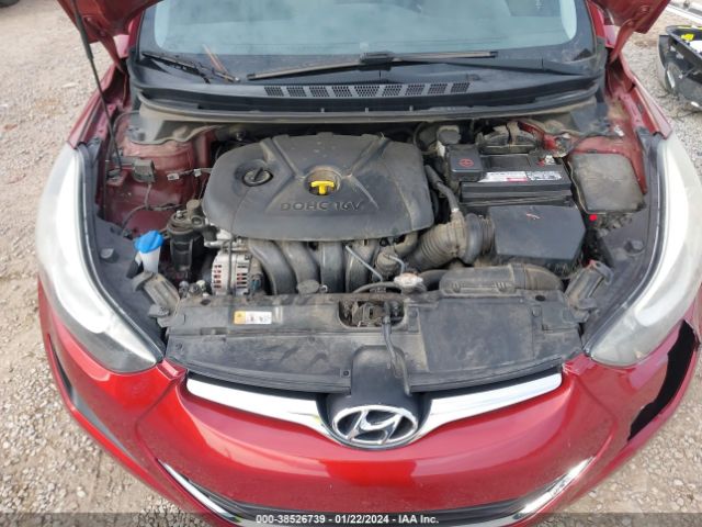 Photo 9 VIN: 5NPDH4AE4GH732933 - HYUNDAI ELANTRA 