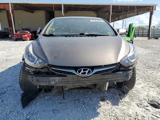 Photo 4 VIN: 5NPDH4AE4GH738215 - HYUNDAI ELANTRA SE 