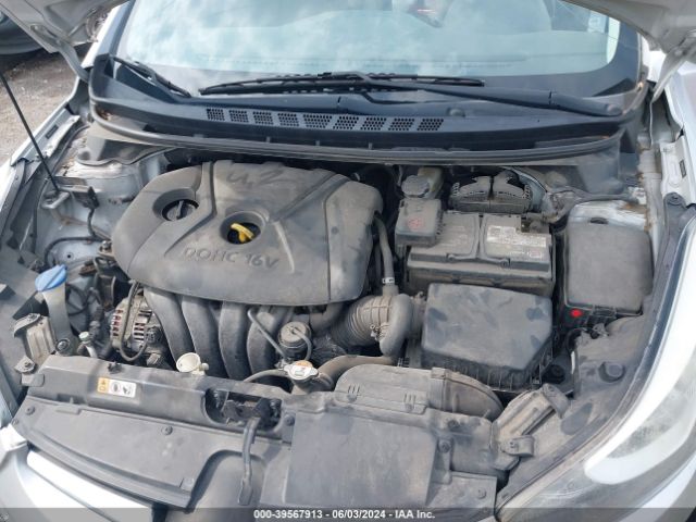 Photo 9 VIN: 5NPDH4AE4GH738442 - HYUNDAI ELANTRA 