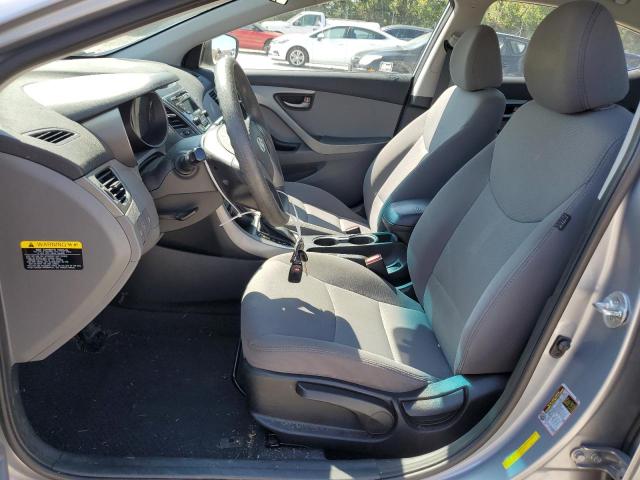 Photo 6 VIN: 5NPDH4AE4GH742605 - HYUNDAI ELANTRA SE 