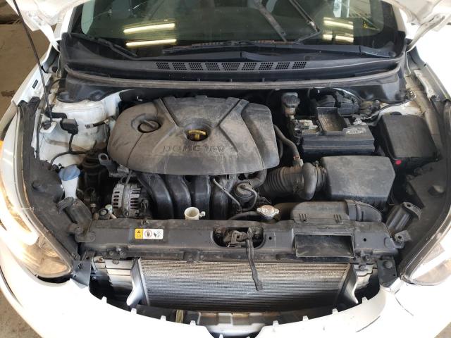 Photo 10 VIN: 5NPDH4AE4GH744256 - HYUNDAI ELANTRA SE 