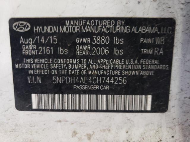 Photo 11 VIN: 5NPDH4AE4GH744256 - HYUNDAI ELANTRA SE 