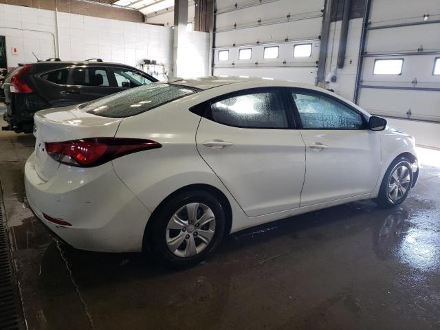 Photo 2 VIN: 5NPDH4AE4GH744256 - HYUNDAI ELANTRA SE 