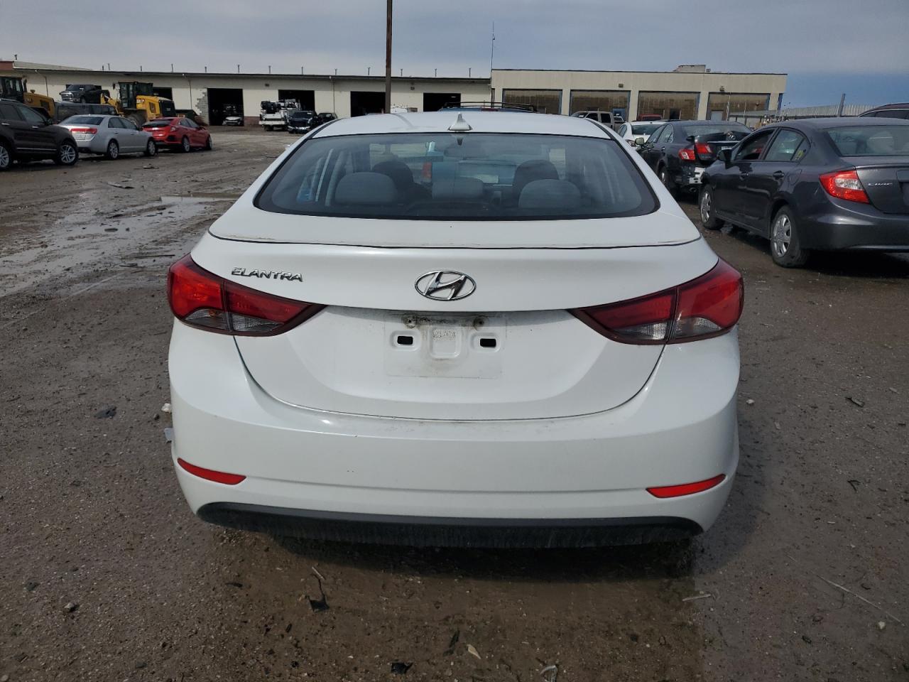 Photo 5 VIN: 5NPDH4AE4GH744807 - HYUNDAI ELANTRA 