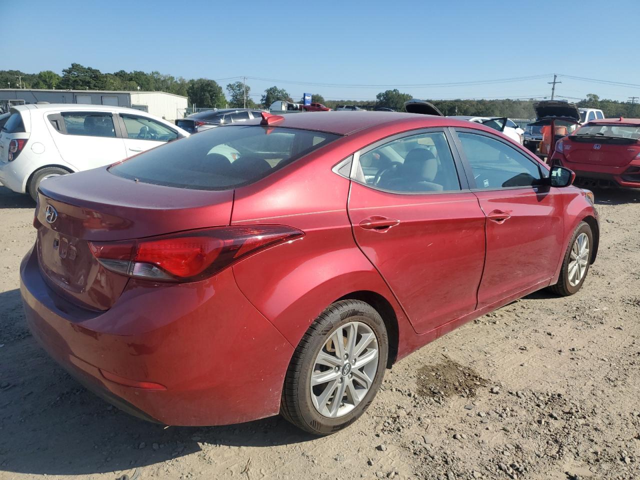 Photo 2 VIN: 5NPDH4AE4GH745357 - HYUNDAI ELANTRA 