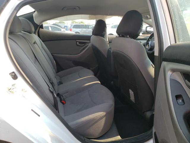 Photo 5 VIN: 5NPDH4AE4GH753281 - HYUNDAI ELANTRA SE 