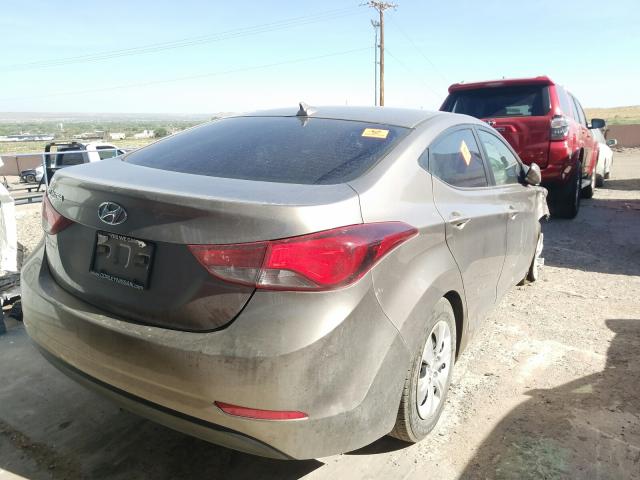 Photo 3 VIN: 5NPDH4AE4GH754057 - HYUNDAI ELANTRA SE 