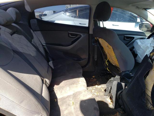 Photo 9 VIN: 5NPDH4AE4GH754303 - HYUNDAI ELANTRA SE 