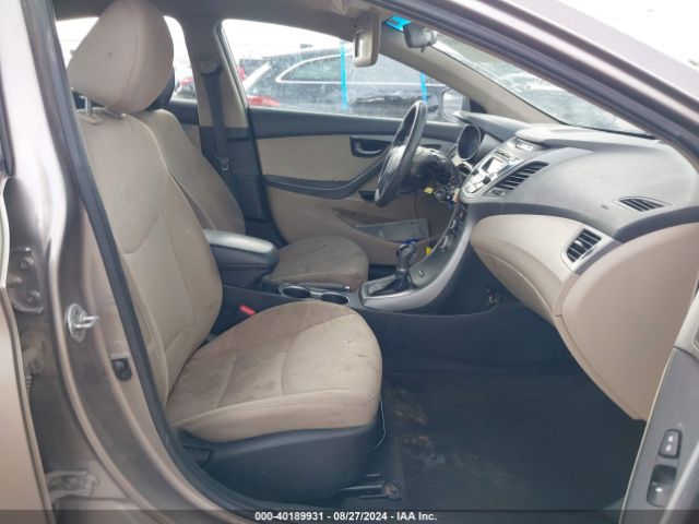 Photo 4 VIN: 5NPDH4AE4GH756634 - HYUNDAI ELANTRA 