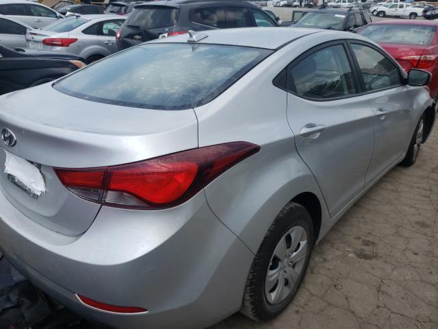 Photo 3 VIN: 5NPDH4AE4GH757993 - HYUNDAI ELANTRA SE 