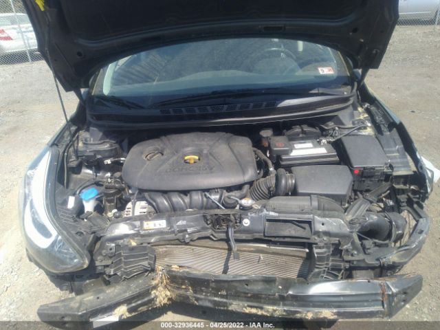 Photo 9 VIN: 5NPDH4AE4GH758710 - HYUNDAI ELANTRA 