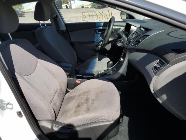 Photo 4 VIN: 5NPDH4AE4GH762241 - HYUNDAI ELANTRA SE 