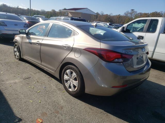 Photo 2 VIN: 5NPDH4AE4GH763180 - HYUNDAI ELANTRA SE 