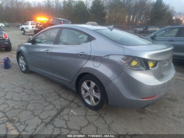 Photo 2 VIN: 5NPDH4AE4GH764393 - HYUNDAI ELANTRA 