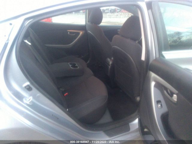 Photo 7 VIN: 5NPDH4AE4GH764393 - HYUNDAI ELANTRA 