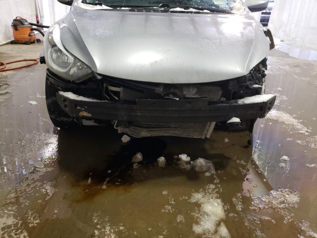 Photo 8 VIN: 5NPDH4AE4GH766211 - HYUNDAI ELANTRA SE 