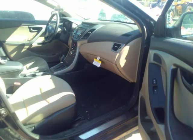 Photo 4 VIN: 5NPDH4AE4GH767987 - HYUNDAI ELANTRA 