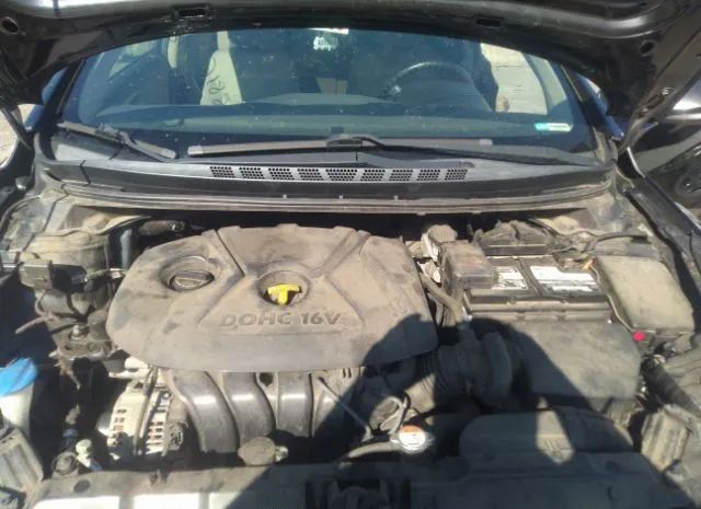 Photo 9 VIN: 5NPDH4AE4GH767987 - HYUNDAI ELANTRA 