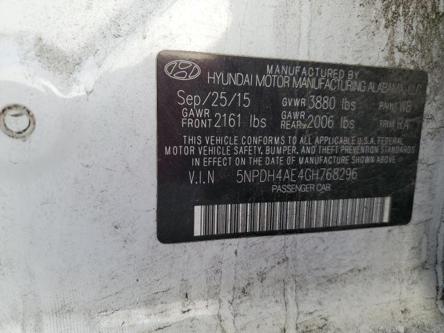 Photo 11 VIN: 5NPDH4AE4GH768296 - HYUNDAI ELANTRA SE 