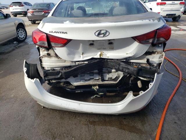 Photo 11 VIN: 5NPDH4AE4GH771442 - HYUNDAI ELANTRA 