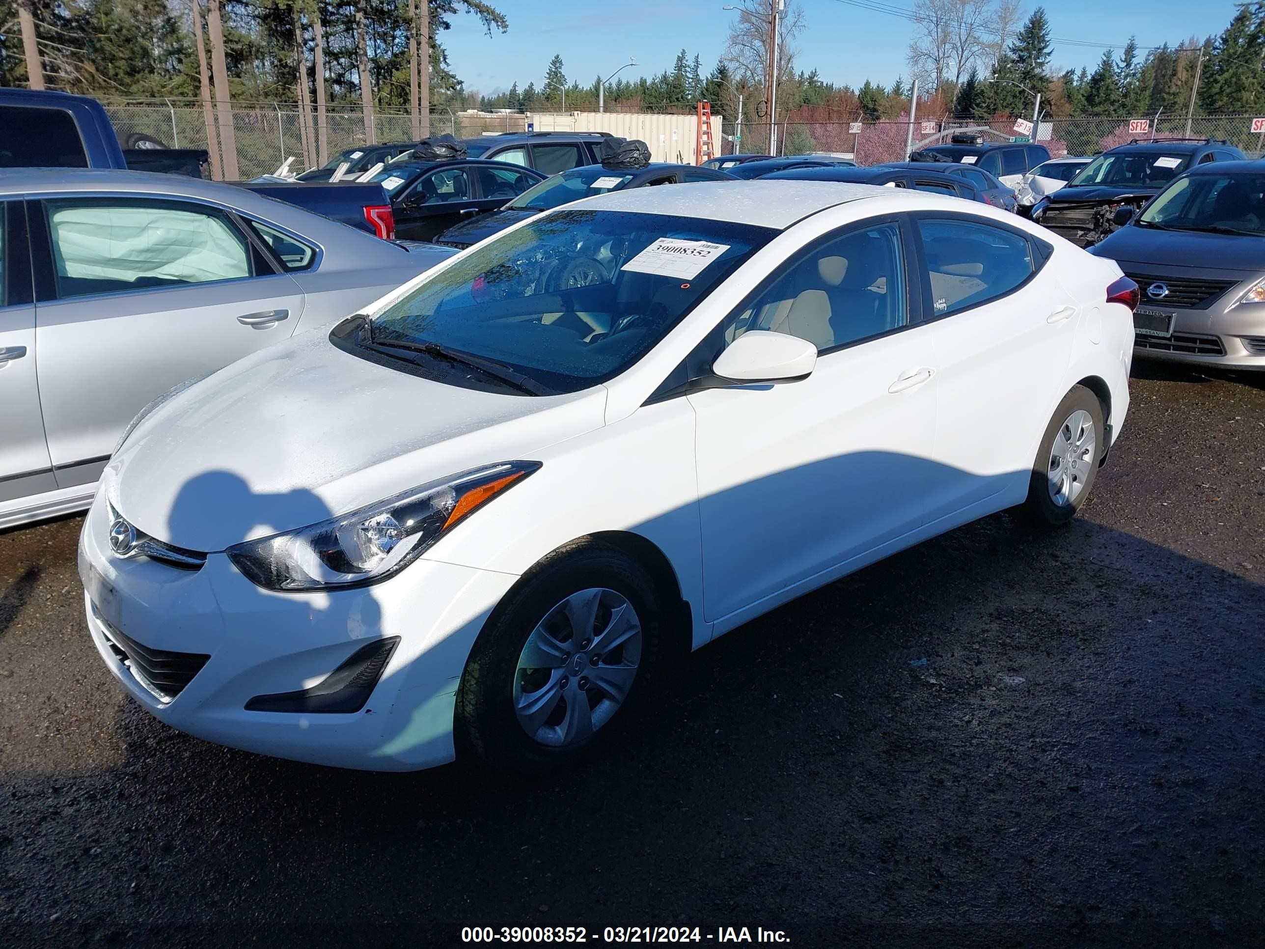 Photo 1 VIN: 5NPDH4AE4GH782019 - HYUNDAI ELANTRA 