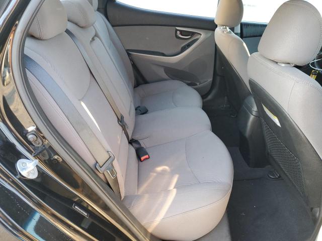 Photo 9 VIN: 5NPDH4AE4GH784000 - HYUNDAI ELANTRA 