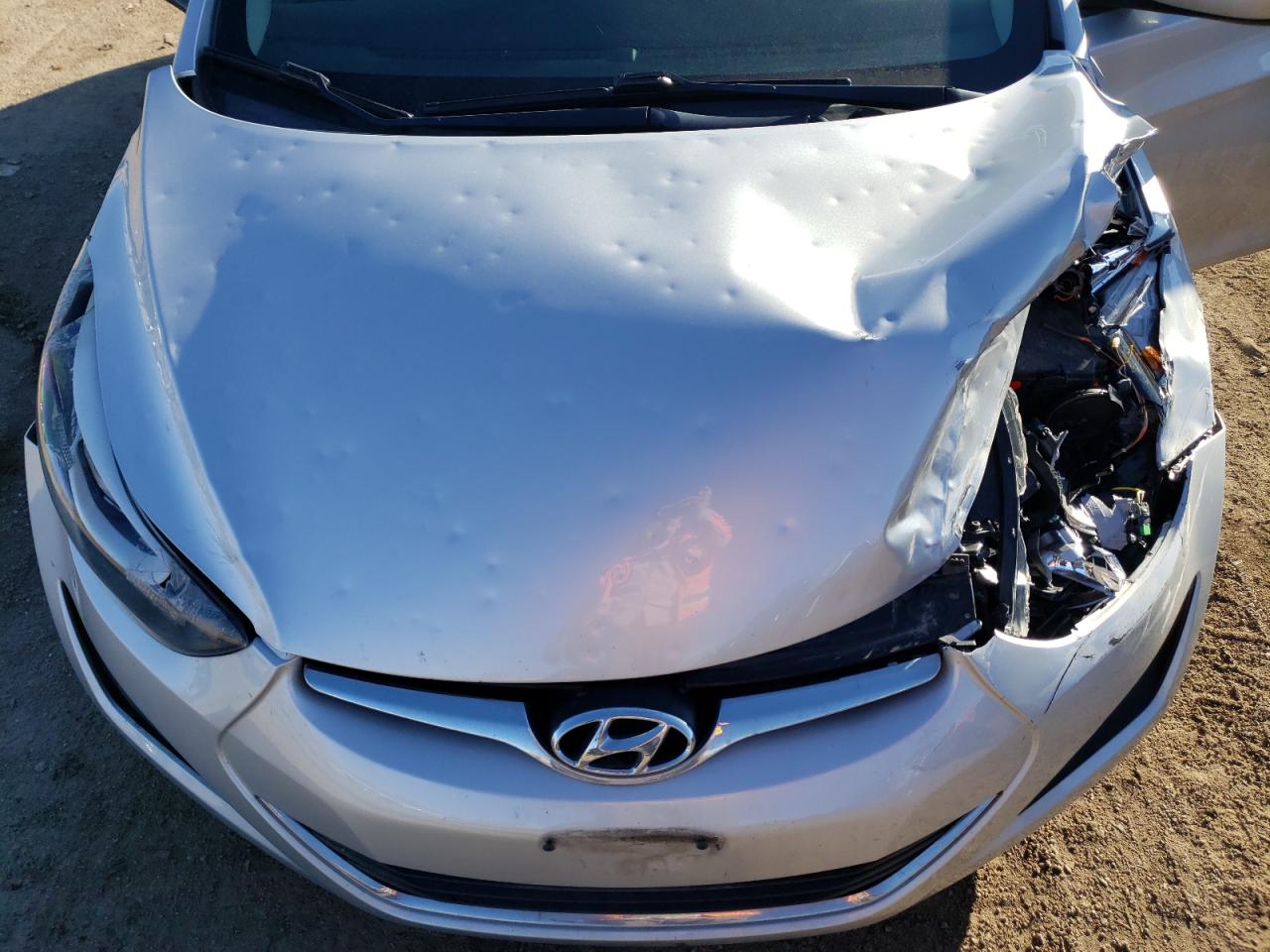 Photo 10 VIN: 5NPDH4AE4GH793022 - HYUNDAI ELANTRA 