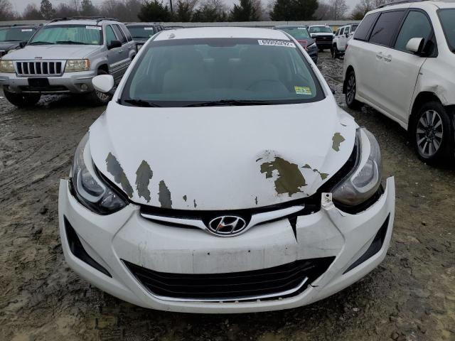 Photo 4 VIN: 5NPDH4AE4GH794476 - HYUNDAI ELANTRA SE 