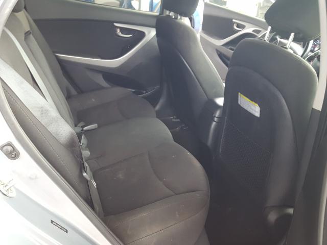 Photo 5 VIN: 5NPDH4AE4GH794784 - HYUNDAI ELANTRA SE 