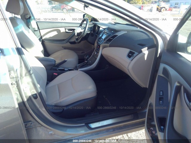 Photo 4 VIN: 5NPDH4AE4GH796468 - HYUNDAI ELANTRA 