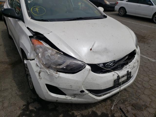 Photo 8 VIN: 5NPDH4AE5BH010007 - HYUNDAI ELANTRA GL 