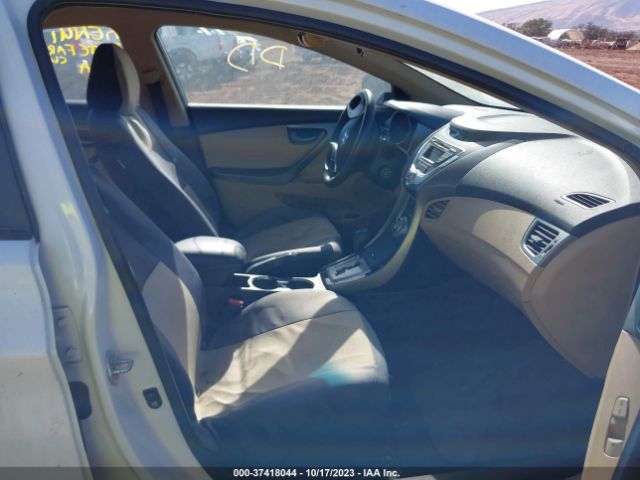 Photo 4 VIN: 5NPDH4AE5BH025736 - HYUNDAI ELANTRA 