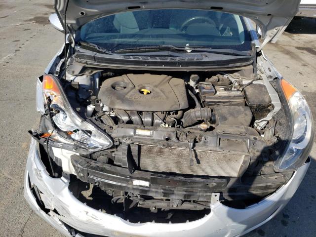 Photo 6 VIN: 5NPDH4AE5BH033772 - HYUNDAI ELANTRA GL 