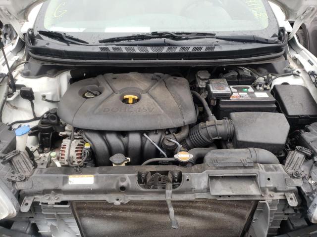 Photo 6 VIN: 5NPDH4AE5BH040706 - HYUNDAI ELANTRA GL 