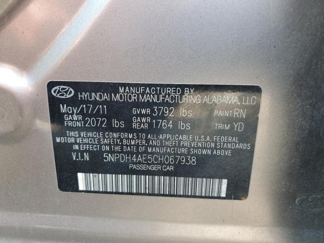 Photo 12 VIN: 5NPDH4AE5CH067938 - HYUNDAI ELANTRA GL 