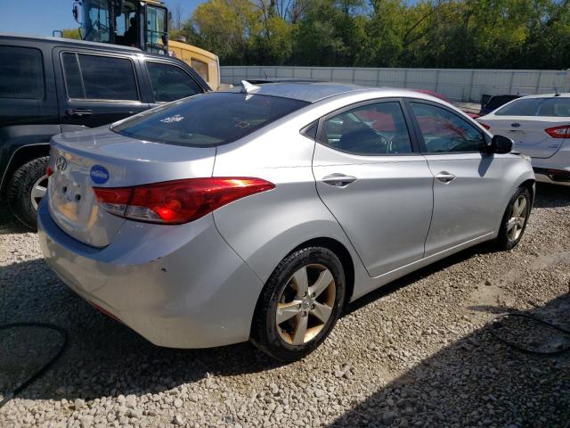 Photo 2 VIN: 5NPDH4AE5CH068023 - HYUNDAI ELANTRA GL 