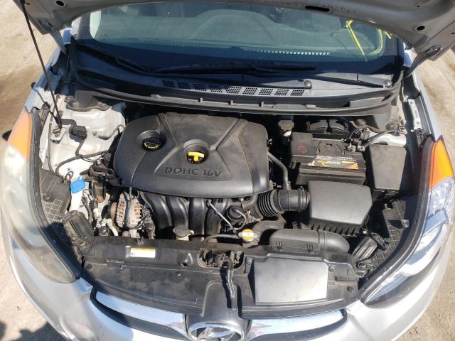 Photo 6 VIN: 5NPDH4AE5CH068331 - HYUNDAI ELANTRA GL 