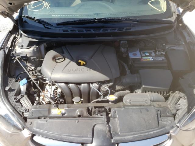 Photo 6 VIN: 5NPDH4AE5CH074548 - HYUNDAI ELANTRA 