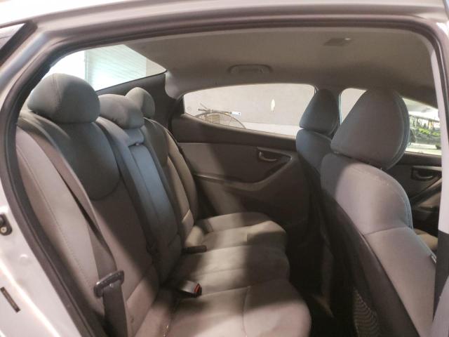 Photo 9 VIN: 5NPDH4AE5CH080351 - HYUNDAI ELANTRA GL 