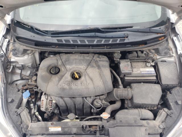 Photo 6 VIN: 5NPDH4AE5CH080768 - HYUNDAI ELANTRA GL 