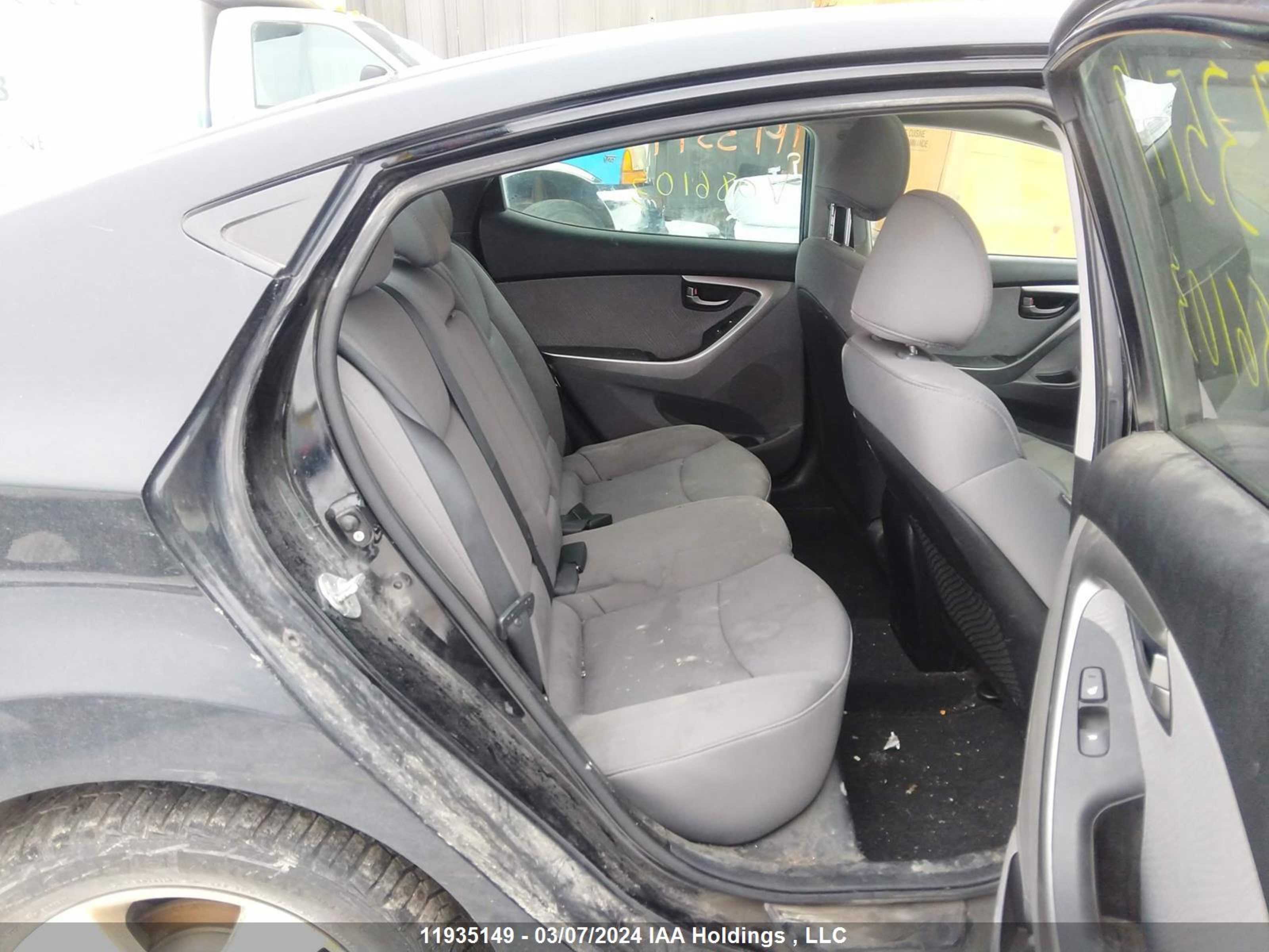 Photo 7 VIN: 5NPDH4AE5CH086103 - HYUNDAI ELANTRA 