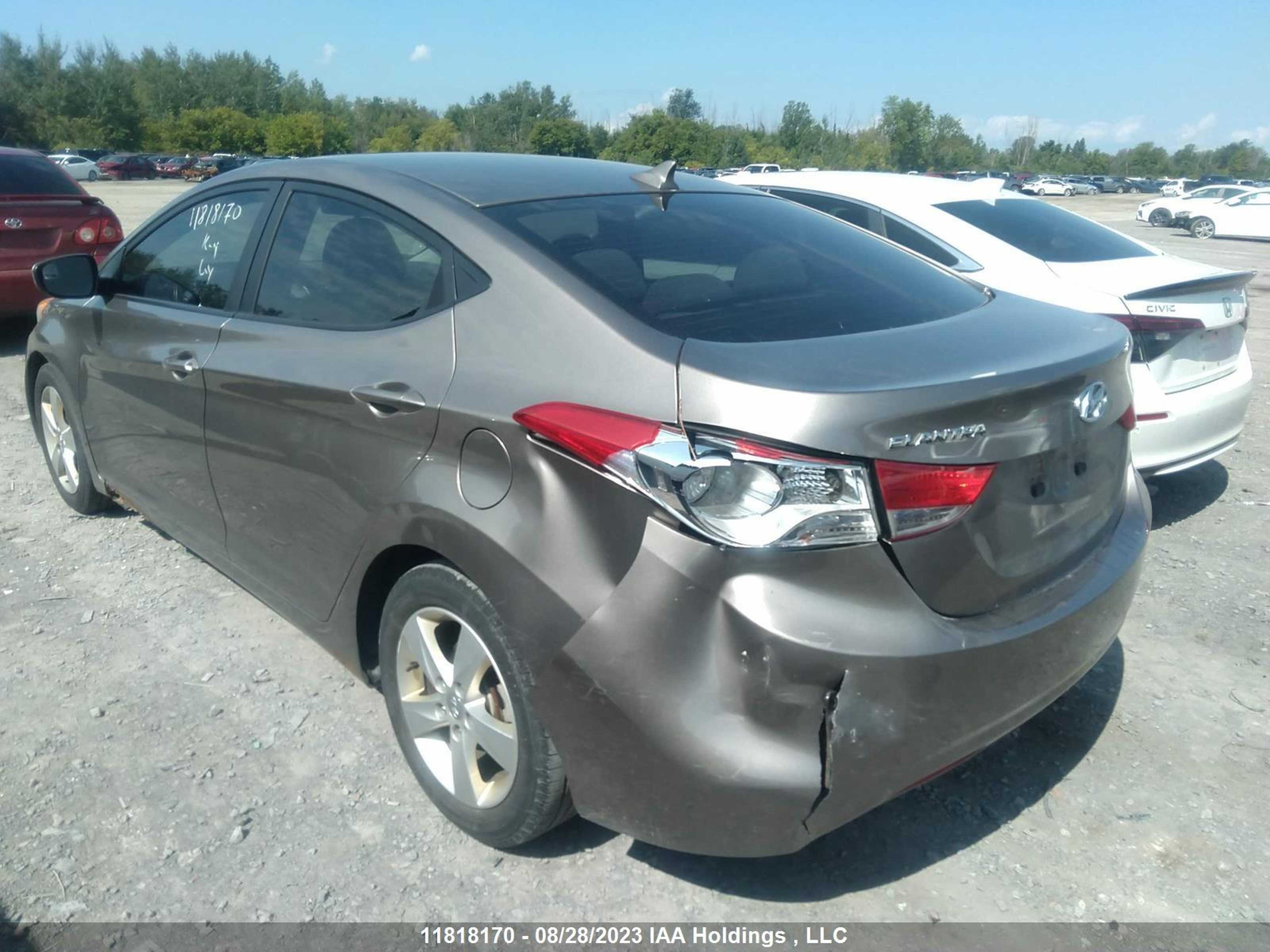 Photo 5 VIN: 5NPDH4AE5CH086165 - HYUNDAI ELANTRA 