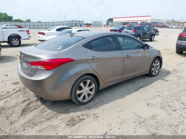 Photo 3 VIN: 5NPDH4AE5CH091589 - HYUNDAI ELANTRA 