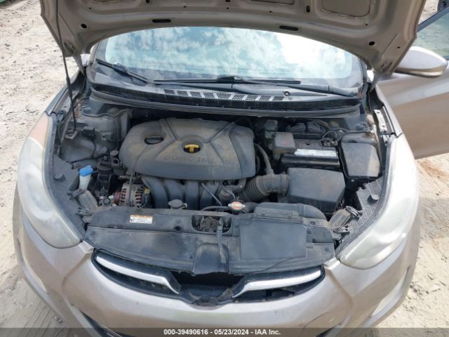 Photo 9 VIN: 5NPDH4AE5CH091589 - HYUNDAI ELANTRA 