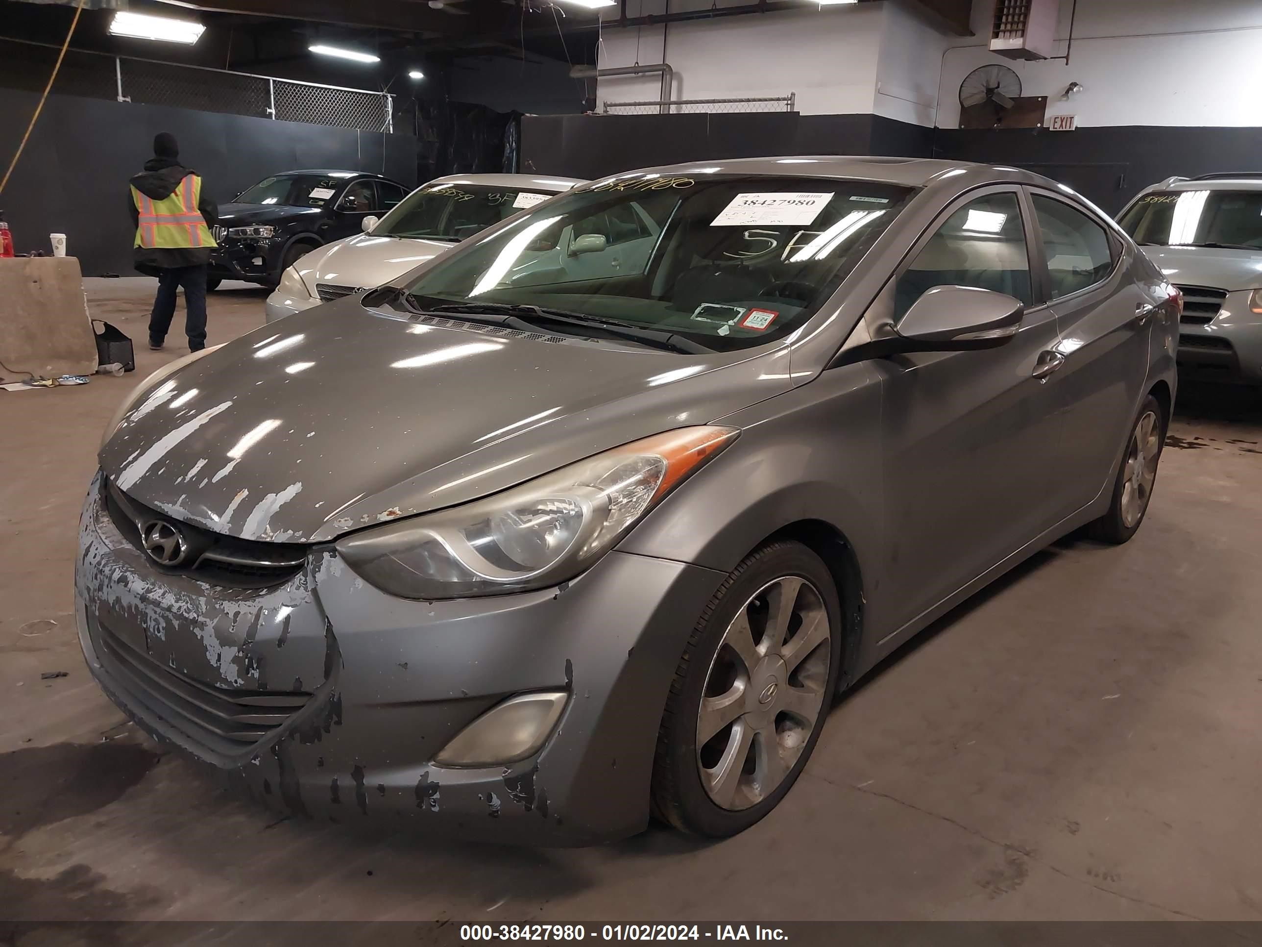 Photo 1 VIN: 5NPDH4AE5CH093763 - HYUNDAI ELANTRA 