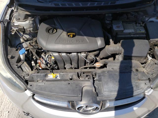 Photo 6 VIN: 5NPDH4AE5CH098591 - HYUNDAI ELANTRA GL 