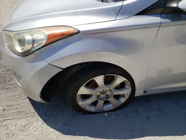 Photo 8 VIN: 5NPDH4AE5CH098591 - HYUNDAI ELANTRA GL 