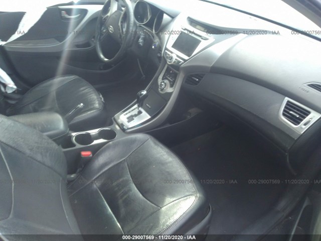 Photo 4 VIN: 5NPDH4AE5CH102879 - HYUNDAI ELANTRA 