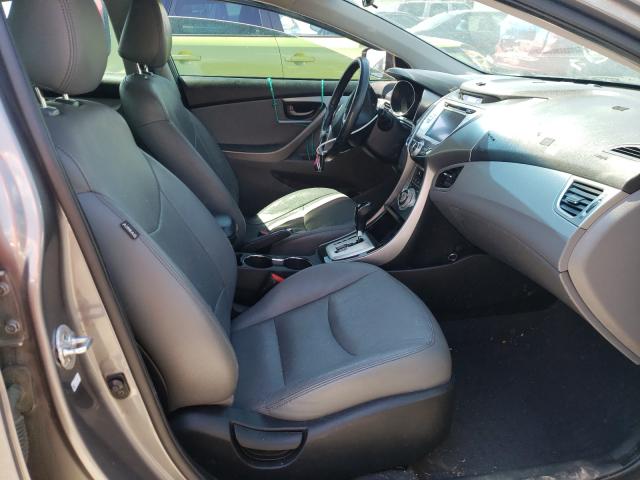 Photo 4 VIN: 5NPDH4AE5CH103854 - HYUNDAI ELANTRA GL 